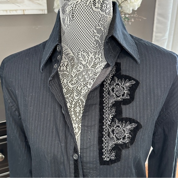 English Laundry Black Embroidered Gothic Winged Crest Dress Shirt | Size Small - Picture 3 of 16